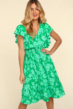 Dress - Plus Green Midi