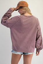 Sweatshirt - Eyelet