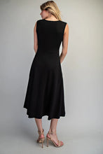 Dress - Solid Pleated Midi