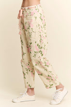 Pant - Floral Motif