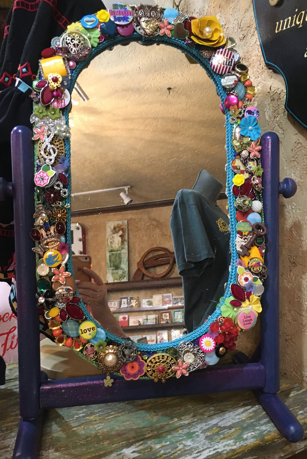 One-of-a-kind,Mirror on stand